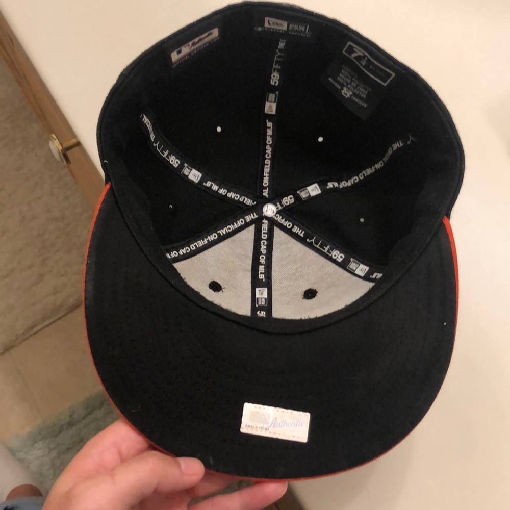 SF Giants Cap - Picture 5 of 7